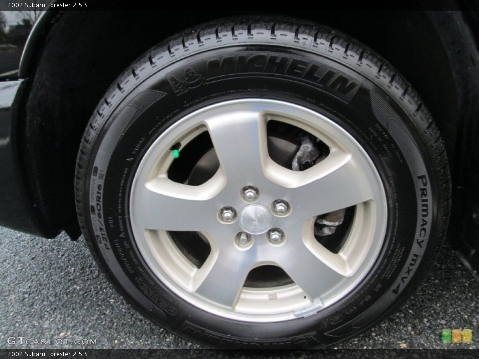 2002 Subaru Forester 2.5 S Wheel and Tire Photo #89811238