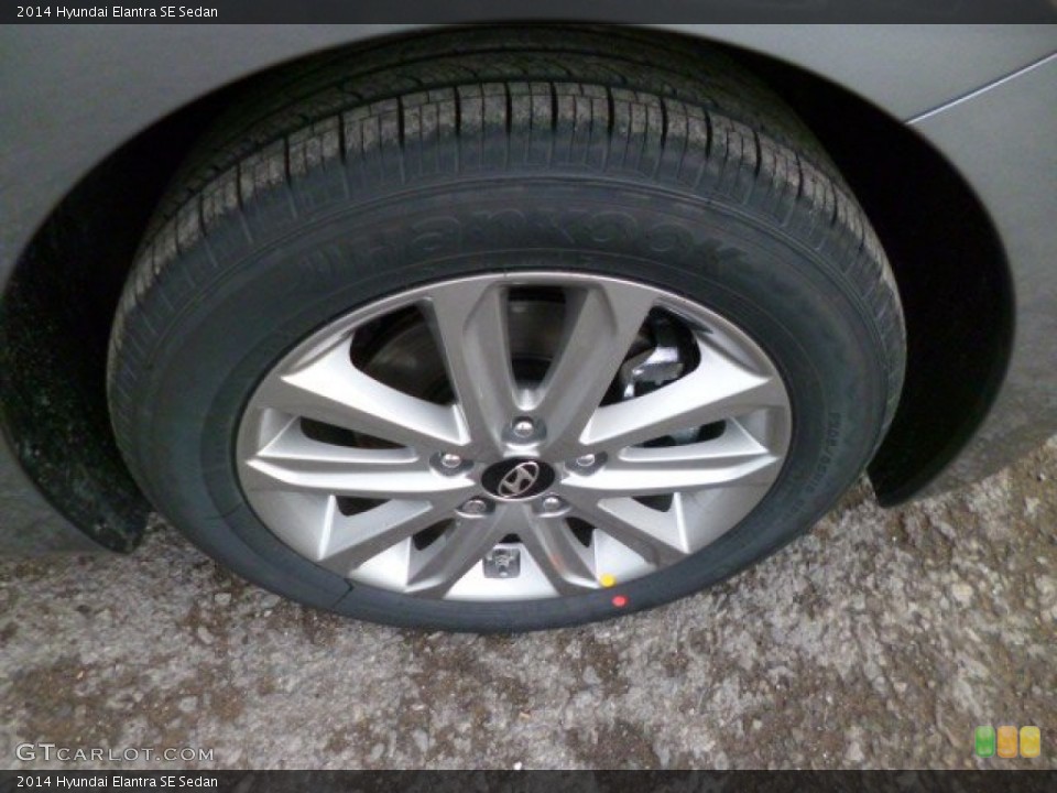 2014 Hyundai Elantra SE Sedan Wheel and Tire Photo #89866015