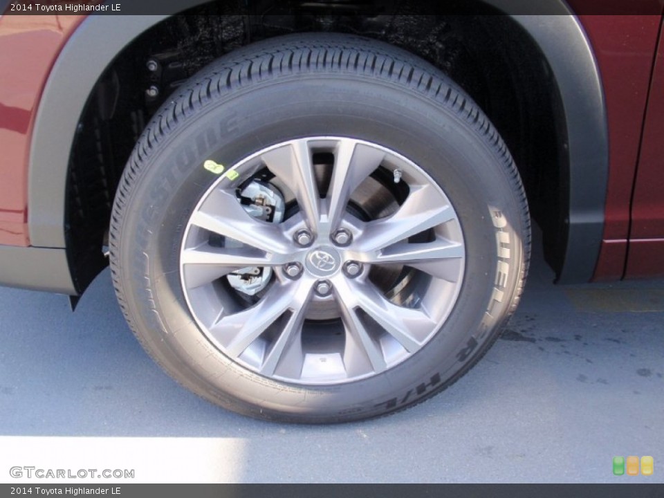2014 Toyota Highlander LE Wheel and Tire Photo #89900326