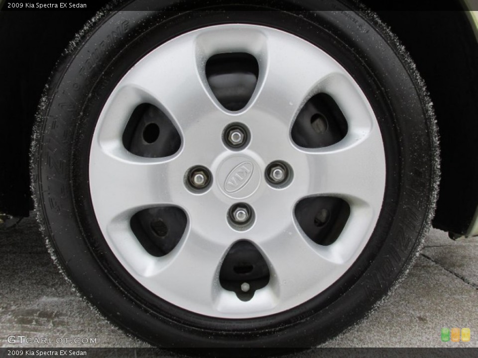 2009 Kia Spectra EX Sedan Wheel and Tire Photo #89903677