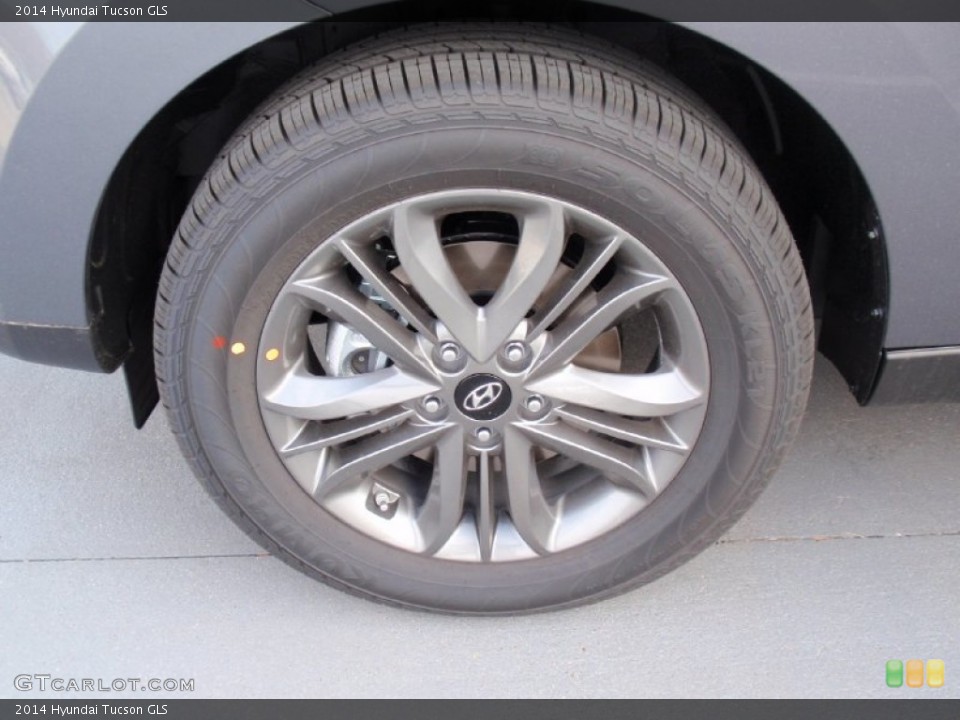 2014 Hyundai Tucson Wheels and Tires