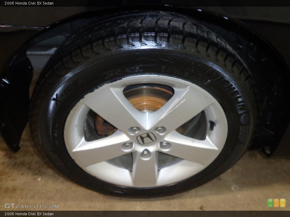 2006 Honda Civic EX Sedan Wheel and Tire Photo #90275840