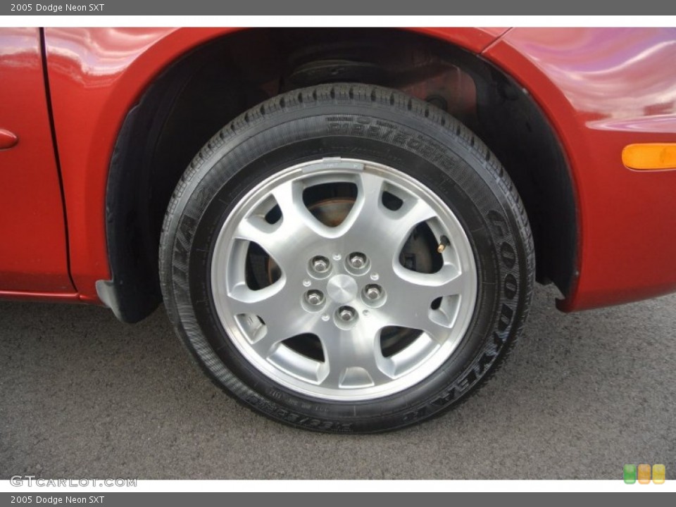 2005 Dodge Neon SXT Wheel and Tire Photo #90283780