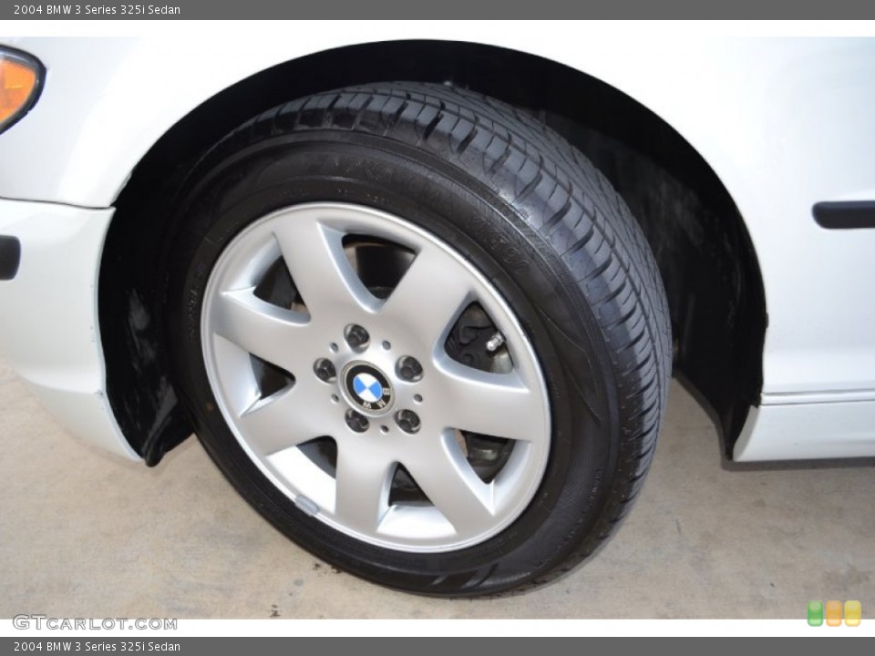 2004 BMW 3 Series 325i Sedan Wheel and Tire Photo #90318250