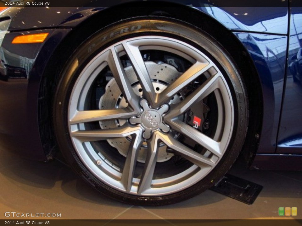 2014 Audi R8 Coupe V8 Wheel and Tire Photo #90331299