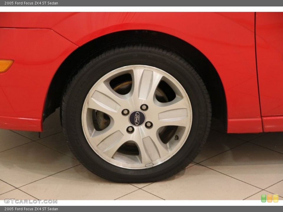 2005 Ford Focus ZX4 ST Sedan Wheel and Tire Photo #90332856