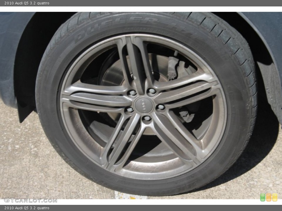 2010 Audi Q5 3.2 quattro Wheel and Tire Photo #90336602
