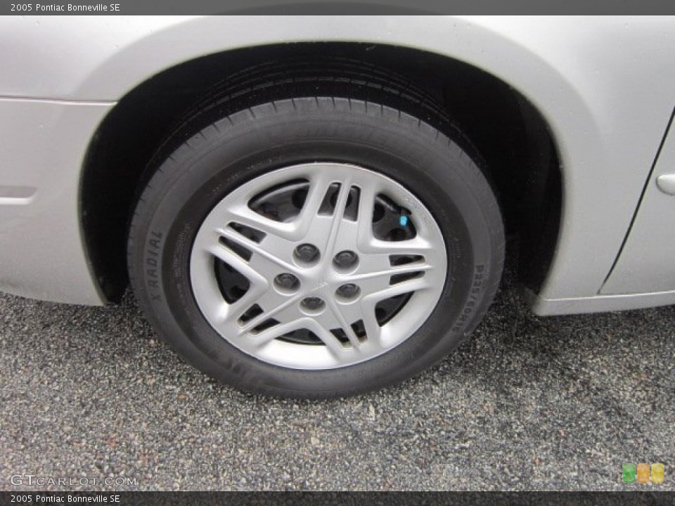 2005 Pontiac Bonneville SE Wheel and Tire Photo #90354531
