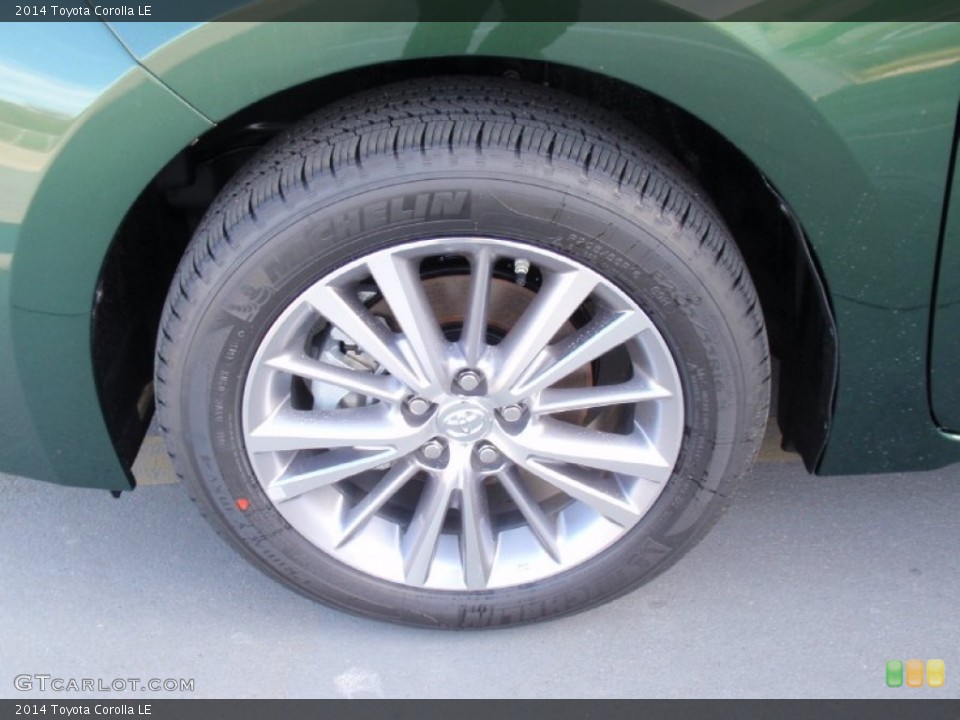2014 Toyota Corolla LE Wheel and Tire Photo #90358354