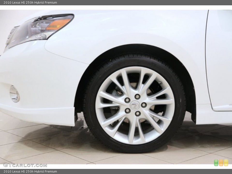 2010 Lexus HS Wheels and Tires
