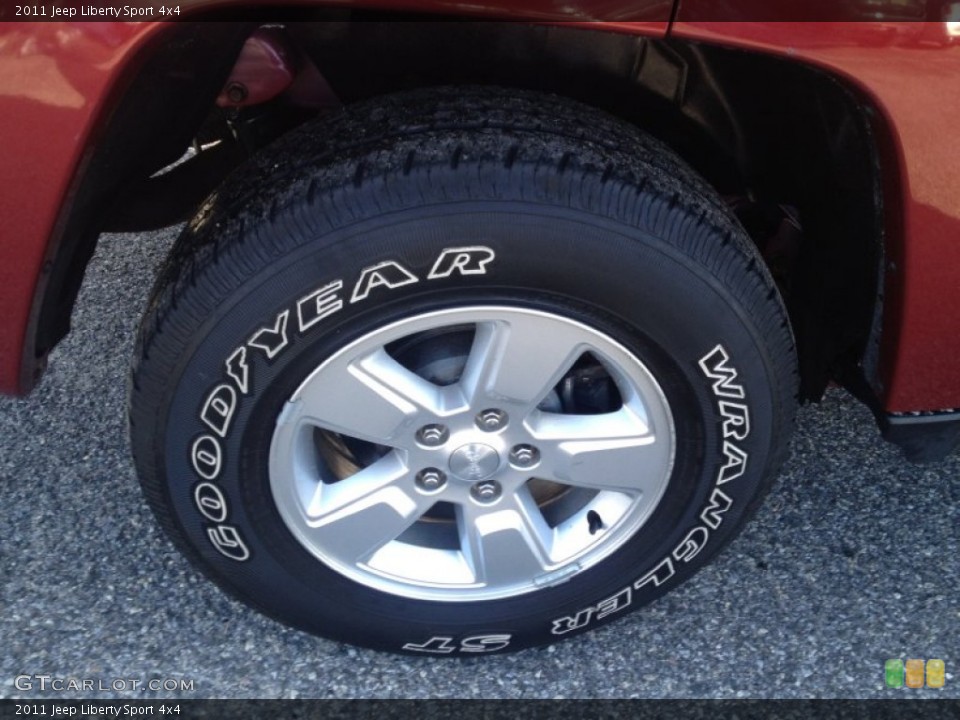 2011 Jeep Liberty Sport 4x4 Wheel and Tire Photo #90407495