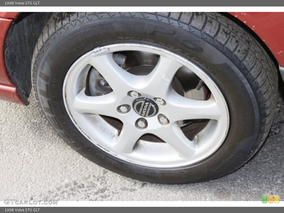 1998 Volvo S70 GLT Wheel and Tire Photo #90463770