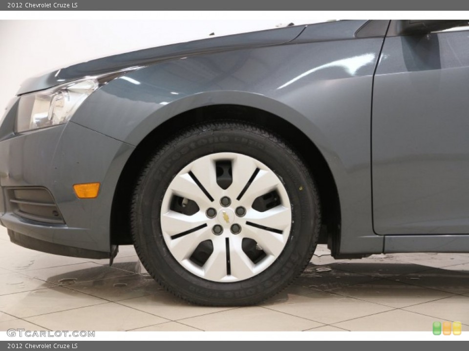 2012 Chevrolet Cruze LS Wheel and Tire Photo #90524188