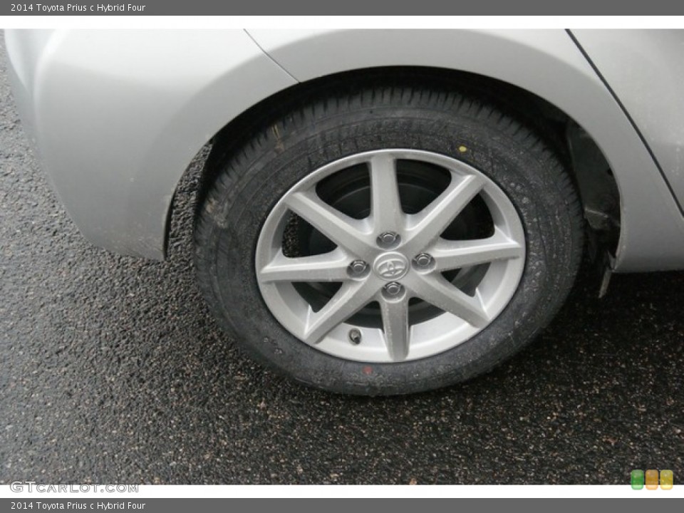 2014 Toyota Prius c Hybrid Four Wheel and Tire Photo #90541559