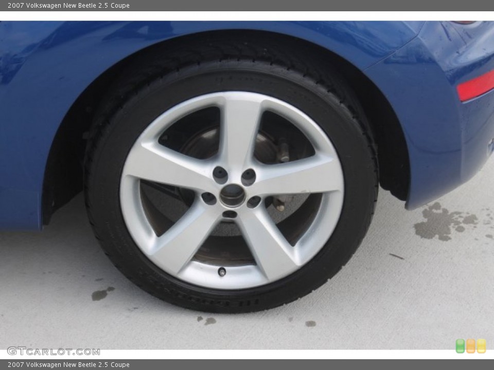 2007 Volkswagen New Beetle 2.5 Coupe Wheel and Tire Photo #90590077