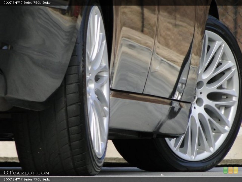 2007 BMW 7 Series 750Li Sedan Wheel and Tire Photo #90607391