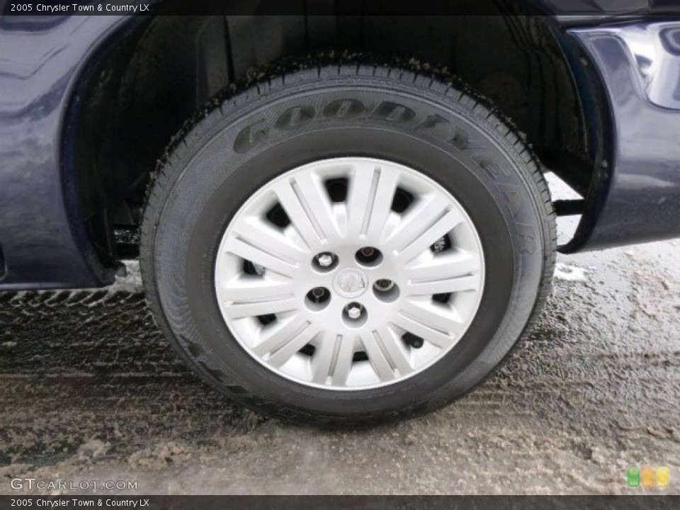 2005 Chrysler Town & Country Wheels and Tires
