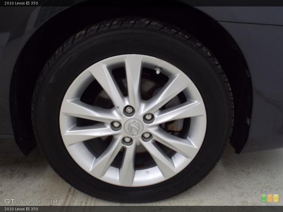 2010 Lexus ES Wheels and Tires