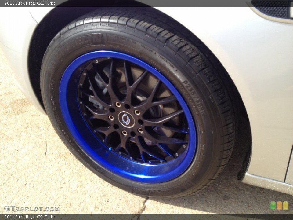 2011 Buick Regal Custom Wheel and Tire Photo #90751983
