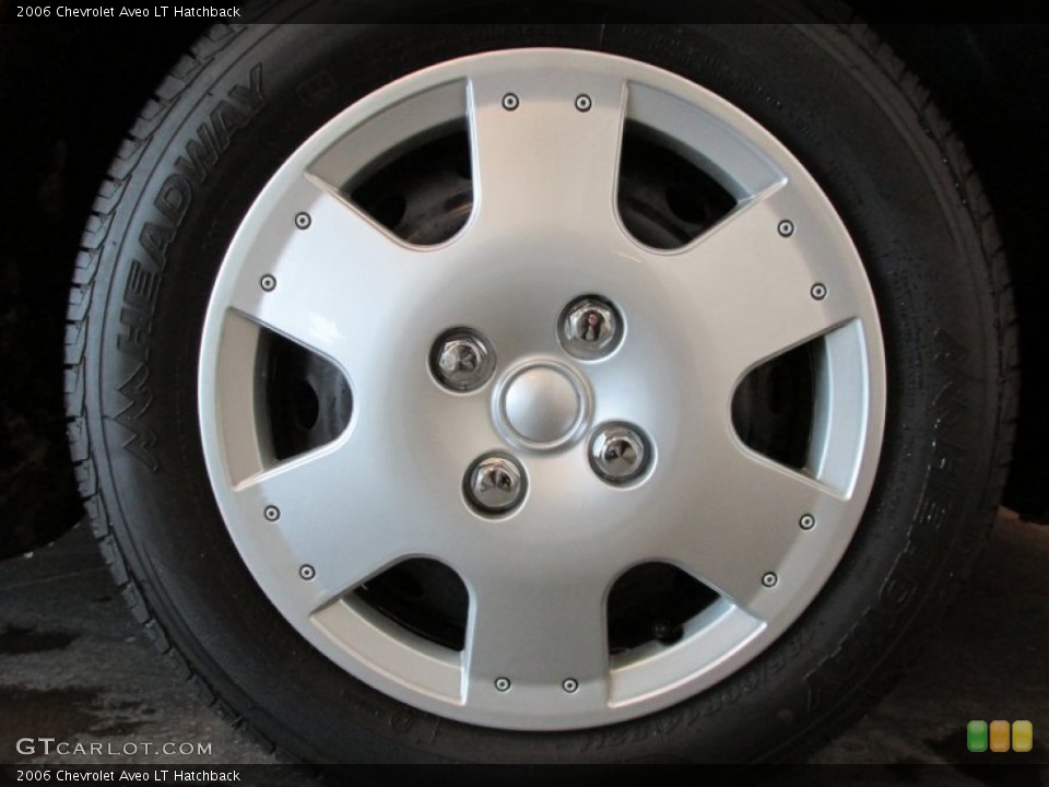2006 Chevrolet Aveo LT Hatchback Wheel and Tire Photo #91097522