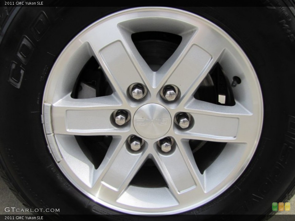 2011 GMC Yukon SLE Wheel and Tire Photo #91266475