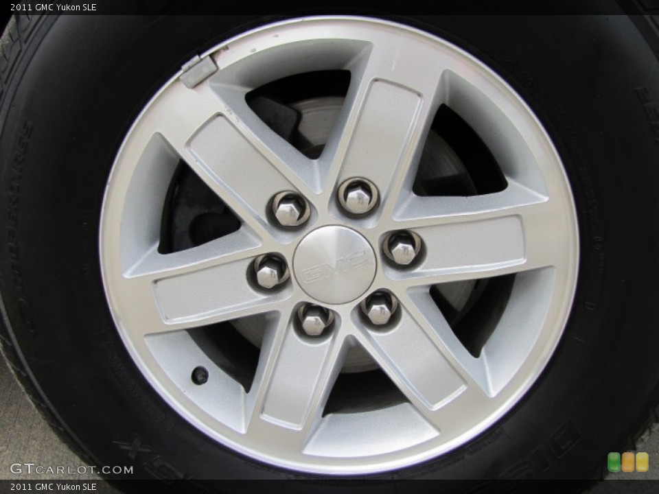 2011 GMC Yukon SLE Wheel and Tire Photo #91266487