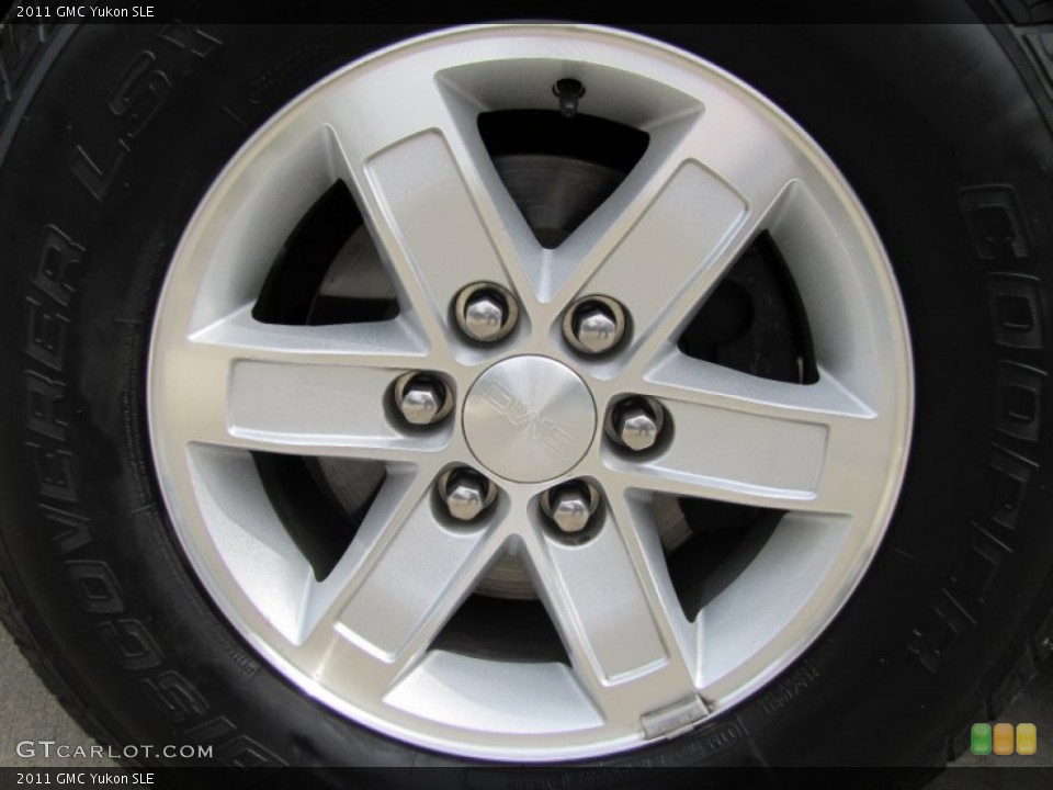 2011 GMC Yukon SLE Wheel and Tire Photo #91266514