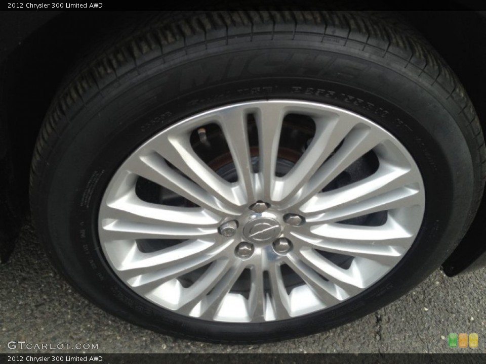2012 Chrysler 300 Limited AWD Wheel and Tire Photo #91293923