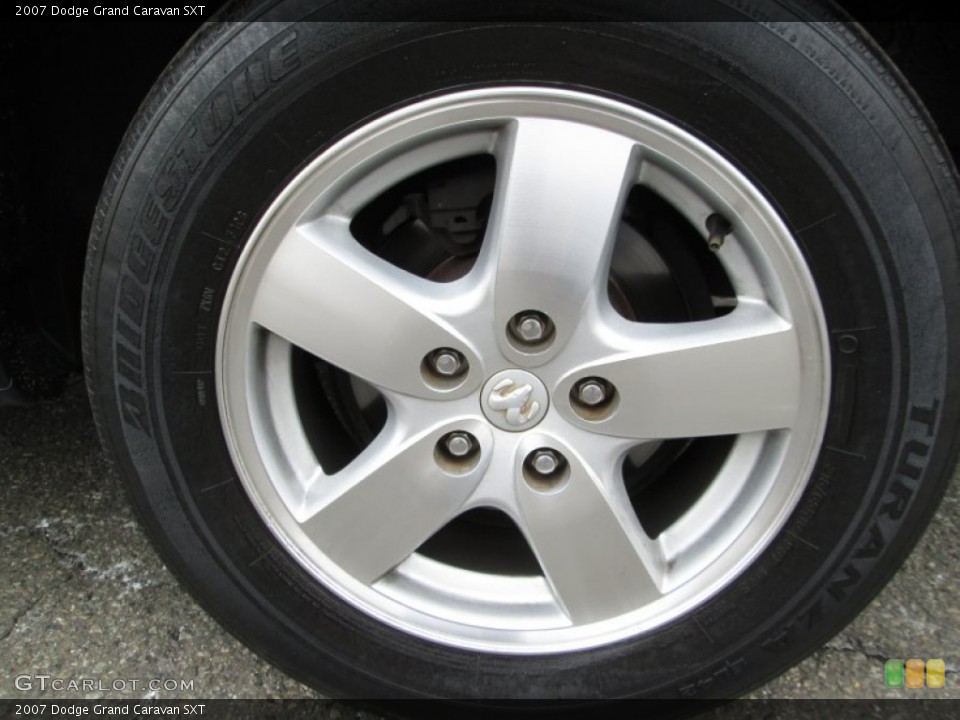 2007 Dodge Grand Caravan SXT Wheel and Tire Photo #91301505