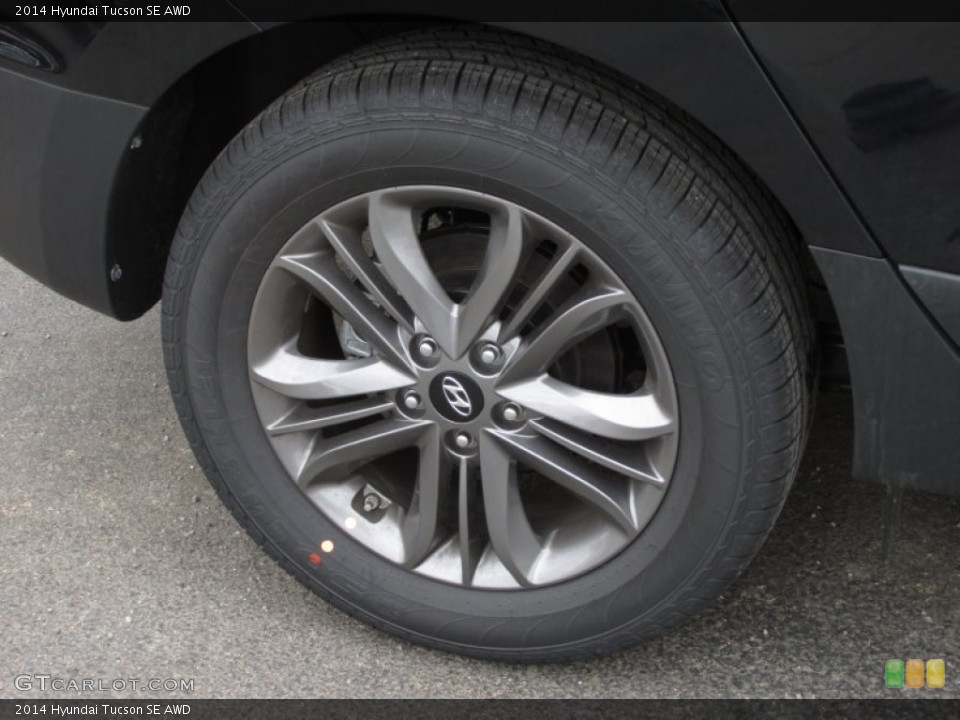 2014 Hyundai Tucson SE AWD Wheel and Tire Photo #91688111