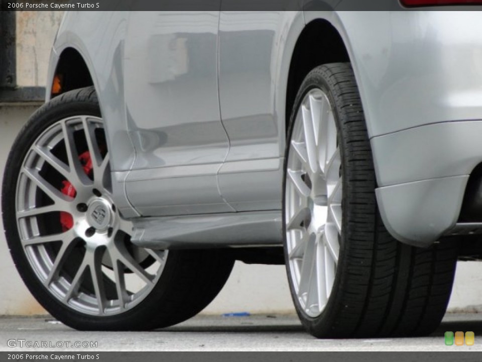 2006 Porsche Cayenne Turbo S Wheel and Tire Photo #91719336