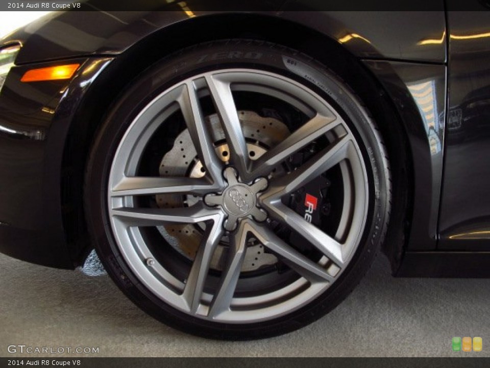 2014 Audi R8 Coupe V8 Wheel and Tire Photo #91738345