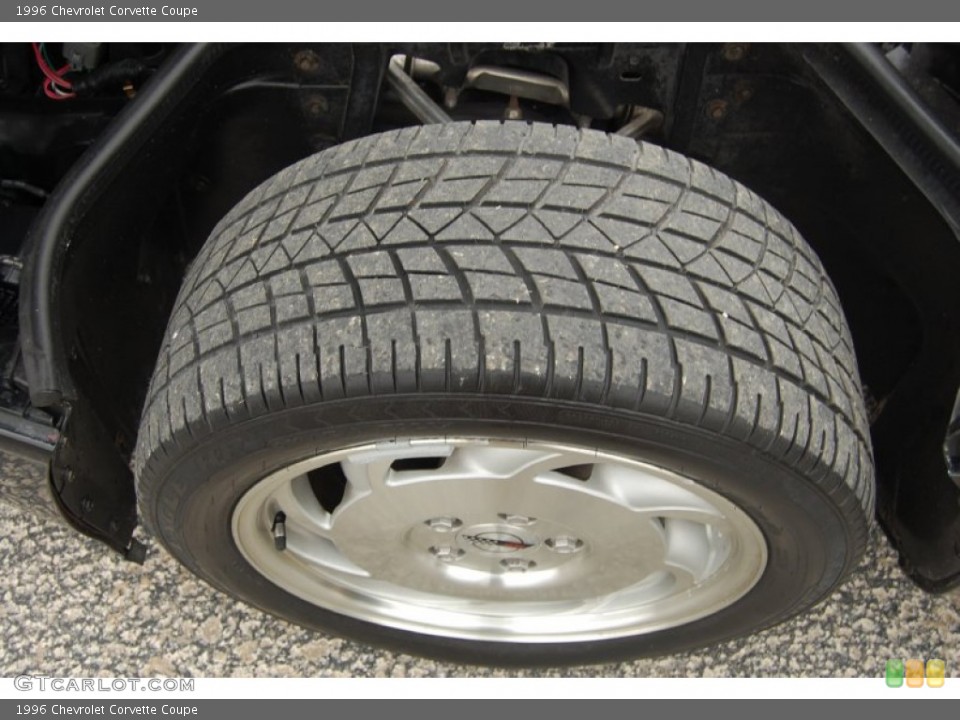 1996 Chevrolet Corvette Coupe Wheel and Tire Photo #92061446