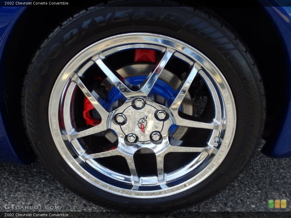 2002 Chevrolet Corvette Convertible Wheel and Tire Photo #92077418