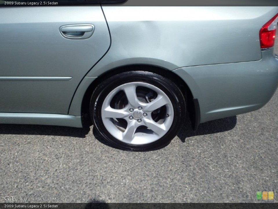 2009 Subaru Legacy 2.5i Sedan Wheel and Tire Photo #92292517