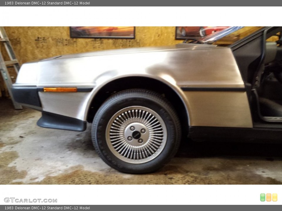1983 Delorean DMC-12  Wheel and Tire Photo #92346114