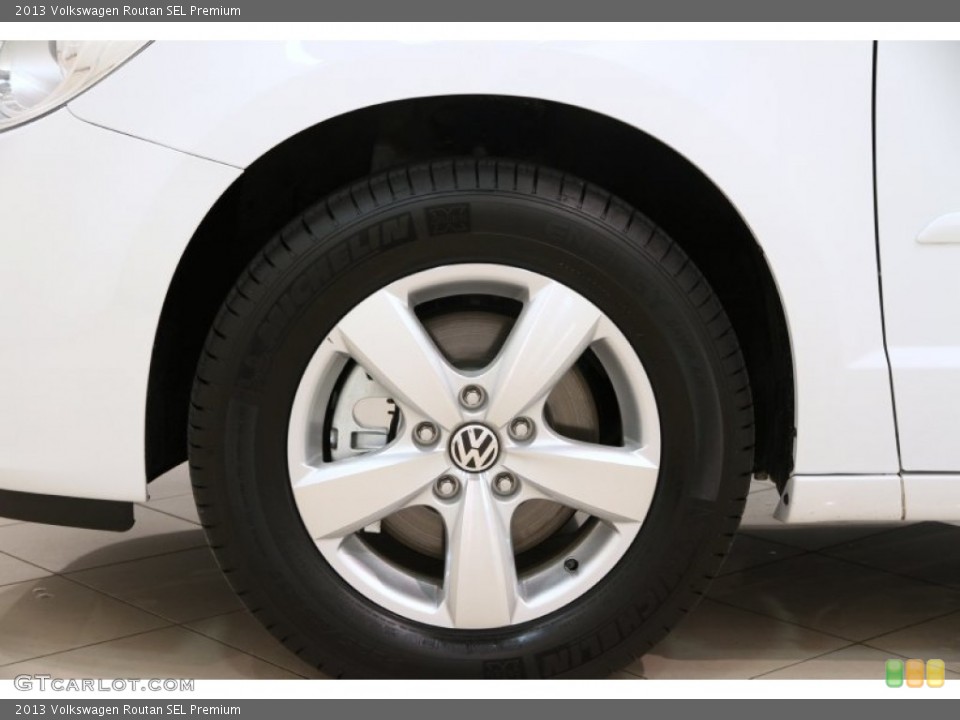 2013 Volkswagen Routan Wheels and Tires