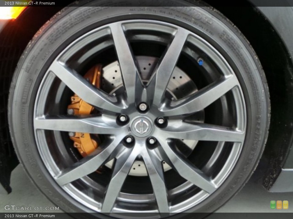 2013 Nissan GT-R Premium Wheel and Tire Photo #92474452