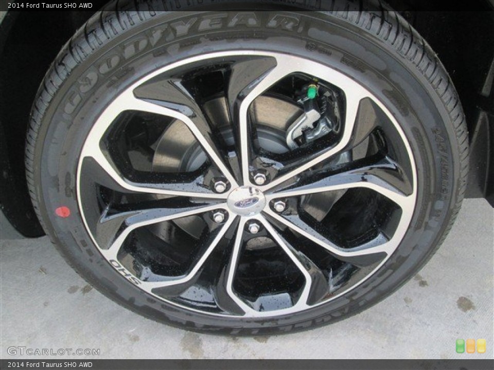2014 Ford Taurus SHO AWD Wheel and Tire Photo #92714223