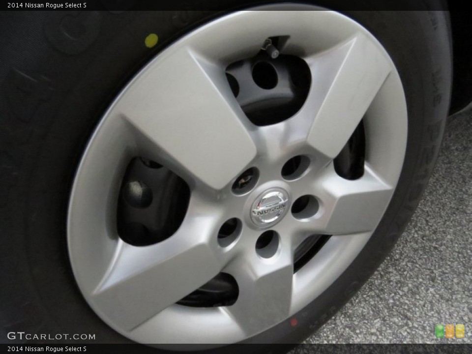 2014 Nissan Rogue Select Wheels and Tires