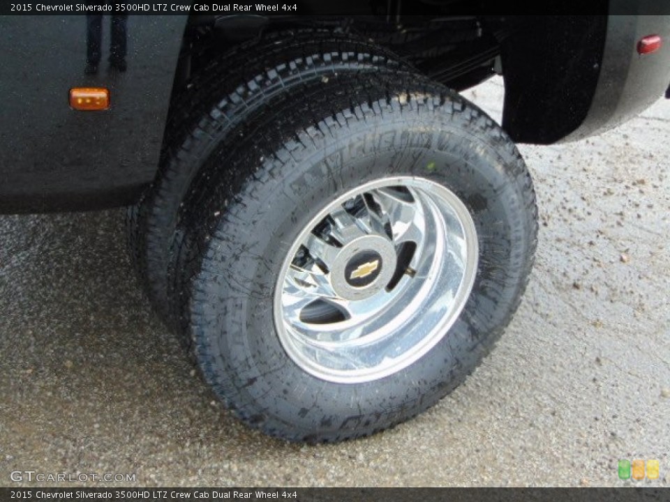 2015 Chevrolet Silverado 3500HD LTZ Crew Cab Dual Rear Wheel 4x4 Wheel and Tire Photo #92990315