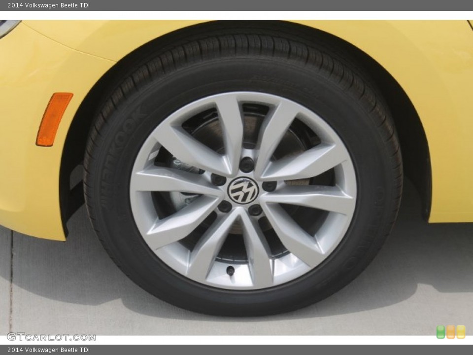 2014 Volkswagen Beetle TDI Wheel and Tire Photo #93410387