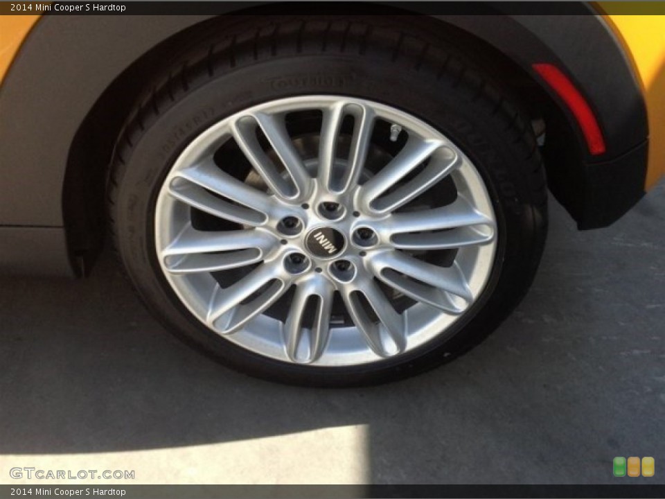 2014 Mini Cooper S Hardtop Wheel and Tire Photo #93507659