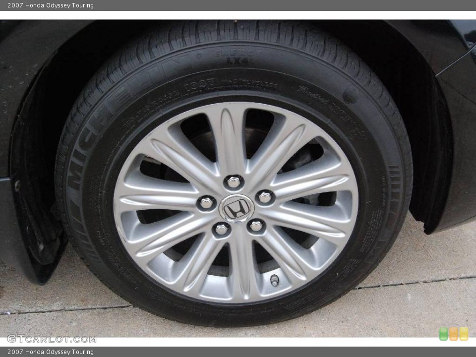 2007 Honda Odyssey Touring Wheel and Tire Photo #9360033