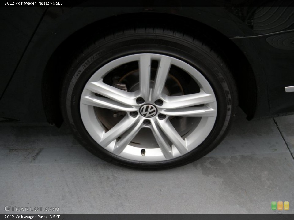 2012 Volkswagen Passat V6 SEL Wheel and Tire Photo #93899621