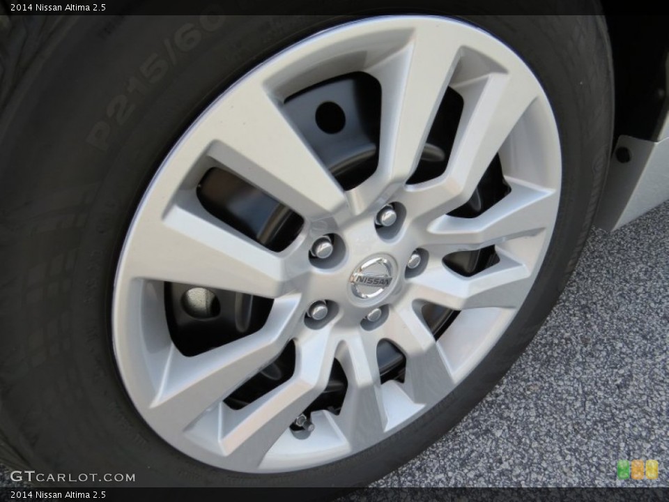 2014 Nissan Altima 2.5 Wheel and Tire Photo #93979323
