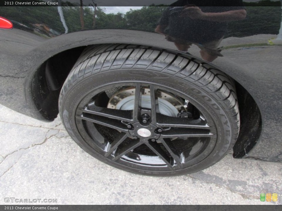 2013 Chevrolet Corvette Coupe Wheel and Tire Photo #94151559