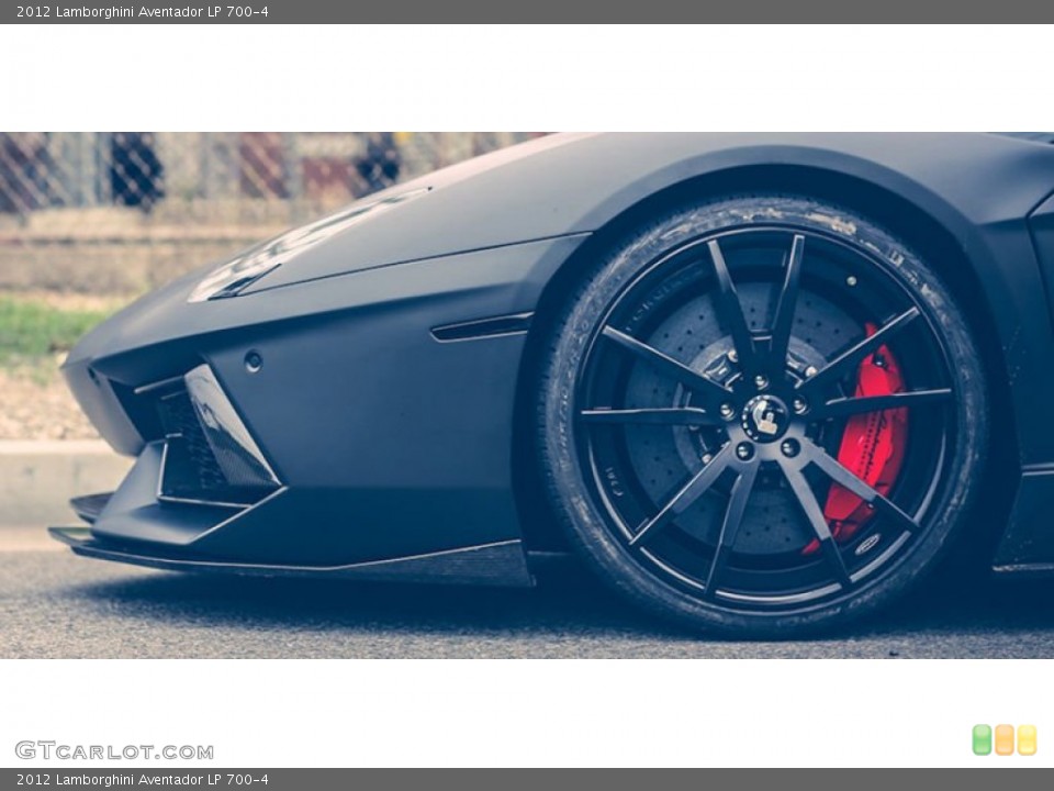 2012 Lamborghini Aventador LP 700-4 Wheel and Tire Photo #94220205