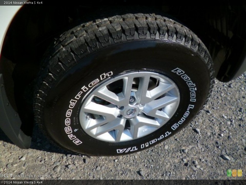 2014 Nissan Xterra S 4x4 Wheel and Tire Photo #94247723