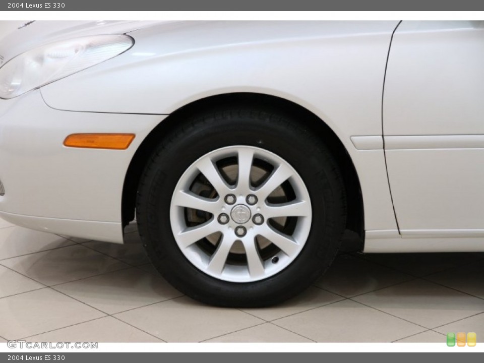 2004 Lexus ES Wheels and Tires